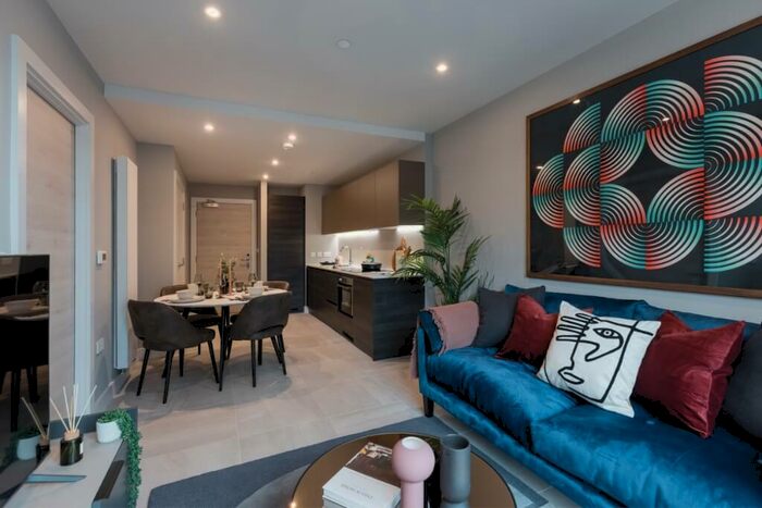 1 Bedroom Flat To Rent In New York Square, Leeds, LS2