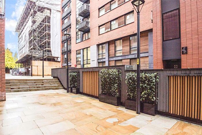 2 Bedroom Flat To Rent In Little John Street, Manchester, M3