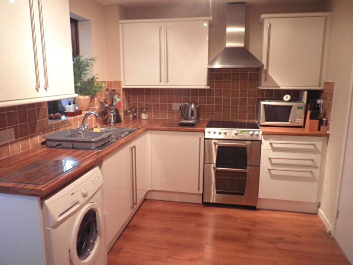 2 Bedroom Semi-Detached House To Rent In Suffield Close, Long Stratton, Norwich, NR15