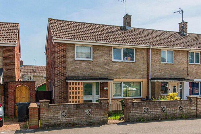 3 Bedroom End Of Terrace House For Sale In Farmstead Road, Corby, NN18