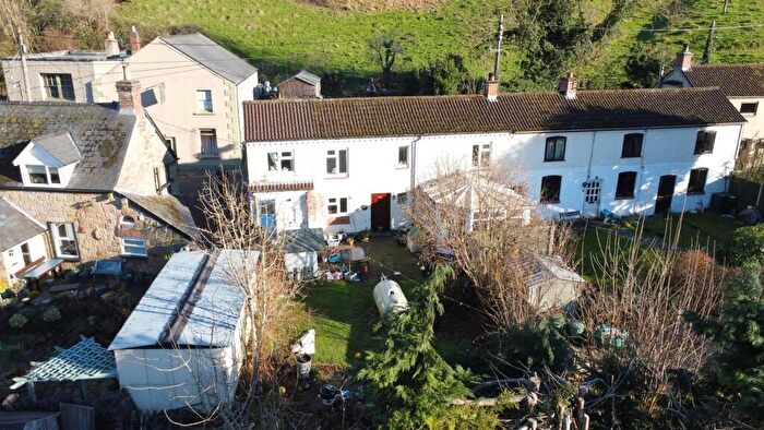 3 Bedroom End Of Terrace House For Sale In Forge Row, Lydbrook, GL17