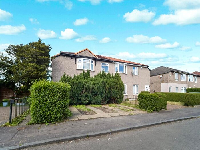 3 Bedroom Flat For Sale In Kingsbridge Drive, Rutherglen, Glasgow, South Lanarkshire, G73