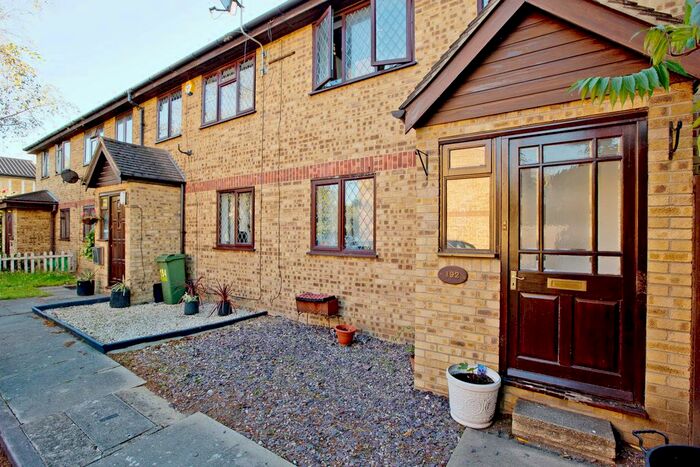 4 Bedroom End Terrace House To Rent In Overton Drive, Romford, RM6