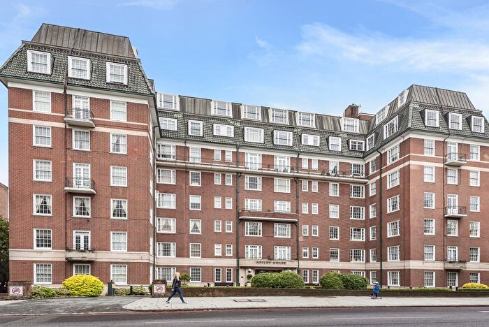 2 Bedroom Flat To Rent In Finchley Road, London, NW8