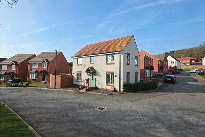 4 Bedroom Detached House For Sale In Sandstone Avenue, Keresley, Coventry, West Midlands, CV7