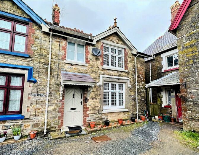 3 Bedroom Terraced House For Sale In Llanboidy, Whitland, Carmarthenshire, SA34