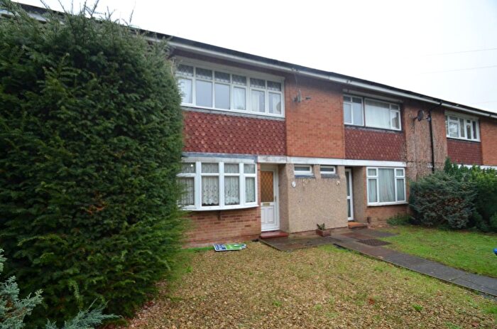 4 Bedroom Terraced House To Rent In Cherrywood Avenue, Englefield Green, Egham, TW20