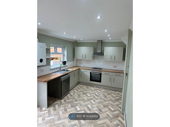 3 Bedroom Terraced House To Rent In Showering Road, Bristol, BS14