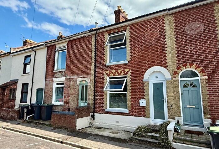 3 Bedroom Terraced House For Sale In Cleveland Road, Gosport, PO12