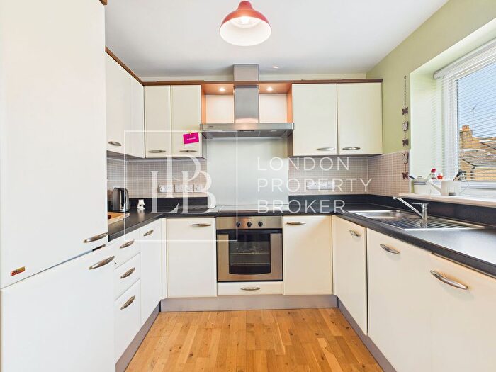 1 Bedroom Flat To Rent In Westport Street, London, E1