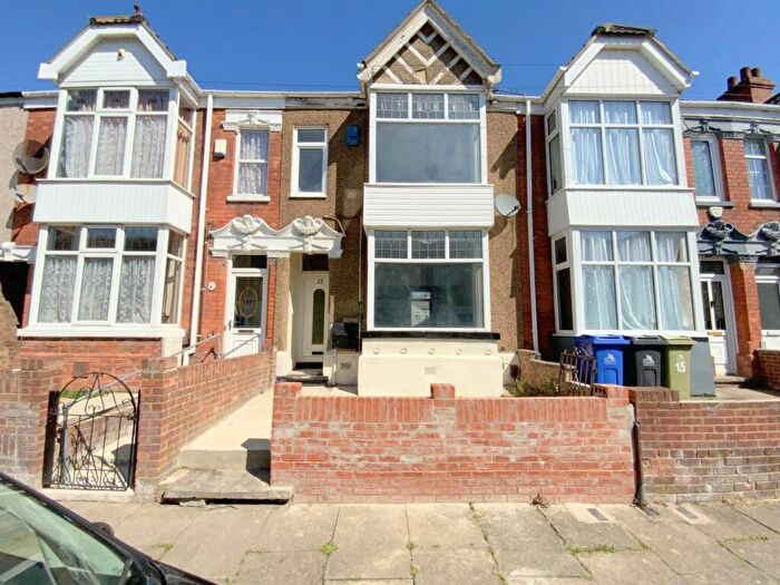 3 Bedroom Terraced House For Sale In Florence Street, Grimsby, DN32
