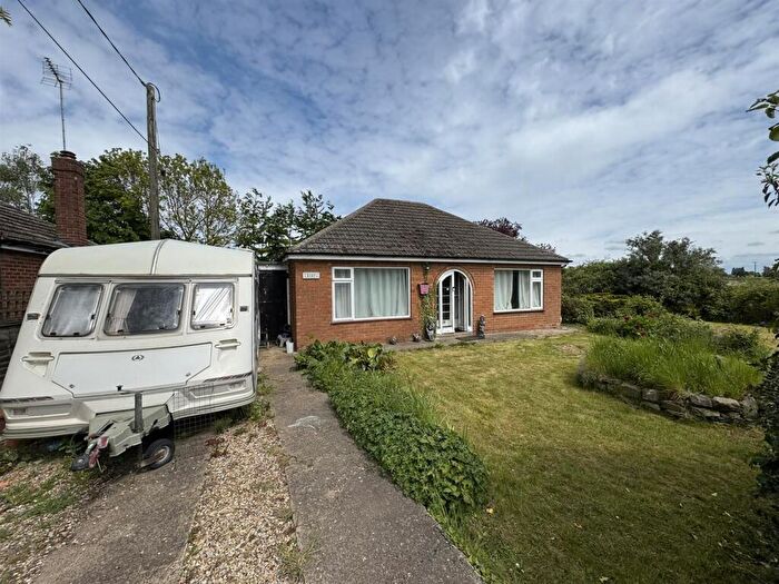 2 Bedroom Detached Bungalow For Sale In Drove Road, Whaplode Drove, Spalding, PE12