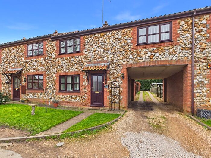 4 Bedroom Cottage For Sale In Back Lane, Wereham, PE33