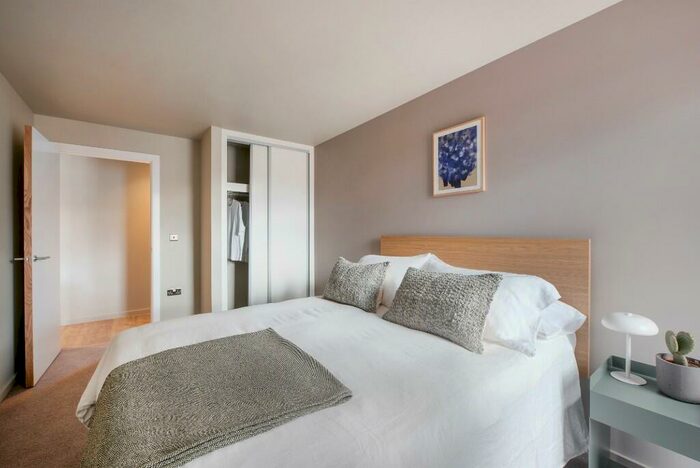 1 Bedroom Apartment To Rent In Poplin Addington Street, Manchester, Greater Manchester, M4