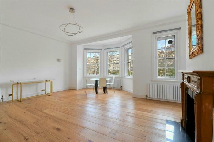 3 Bedroom Flat To Rent In Hanover Gate Mansions, Park Road, London, NW1