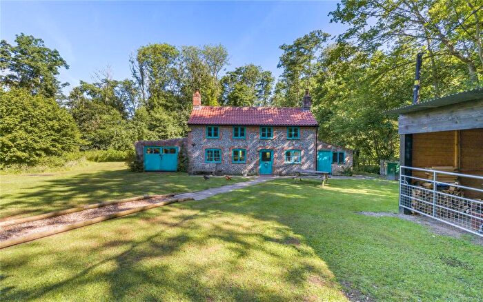 2 Bedroom Detached House For Sale In Alby Hill, Alby, Norwich, Norfolk, NR11