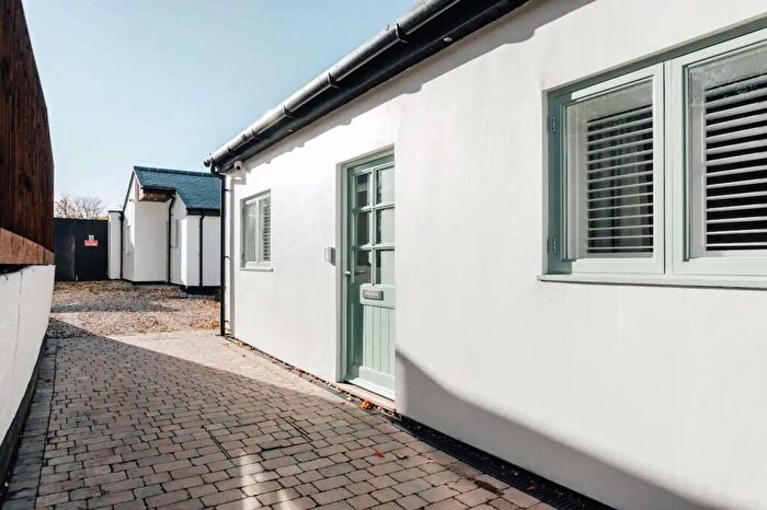 1 Bedroom Flat To Rent In B High Street, Prestbury, GL52