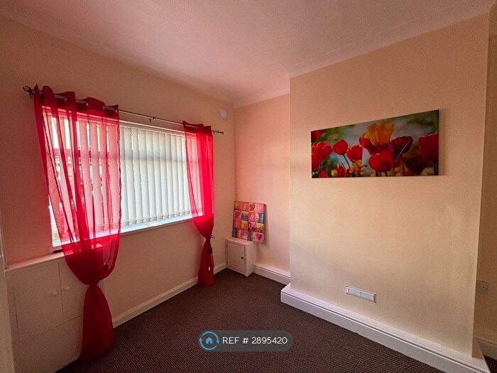 2 Bedroom Terraced House To Rent In Hatrell Street, Newcastle-Under-Lyme, ST5