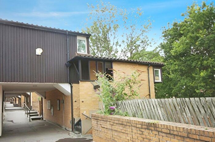 1 Bedroom Maisonette To Rent In Kiln Shaw, Langdon Hills, SS16