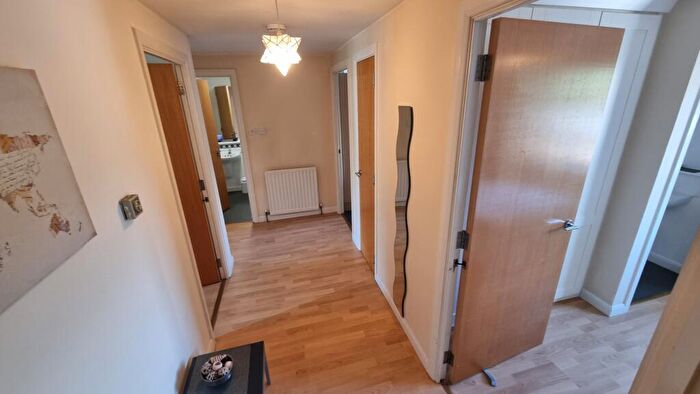 2 Bedroom Flat To Rent In Beach Boulevard, The Beach, Aberdeen, AB24