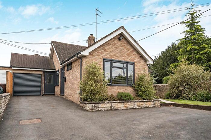 4 Bedroom House For Sale In East Street, Fritwell, OX27