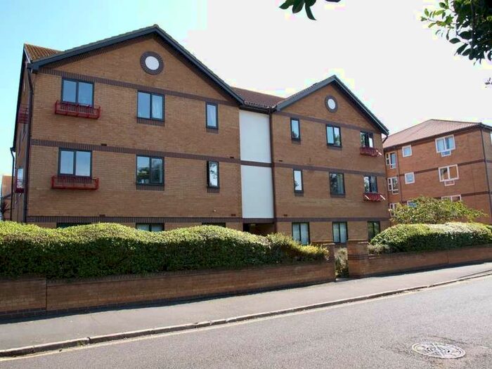 2 Bedroom Ground Flat To Rent In 1 Heybridge Court, Clacton CO15