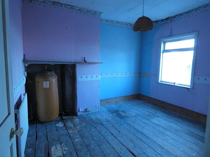 2 Bedroom Semi-Detached House For Sale In High Street, Luddington, Scunthorpe, DN17