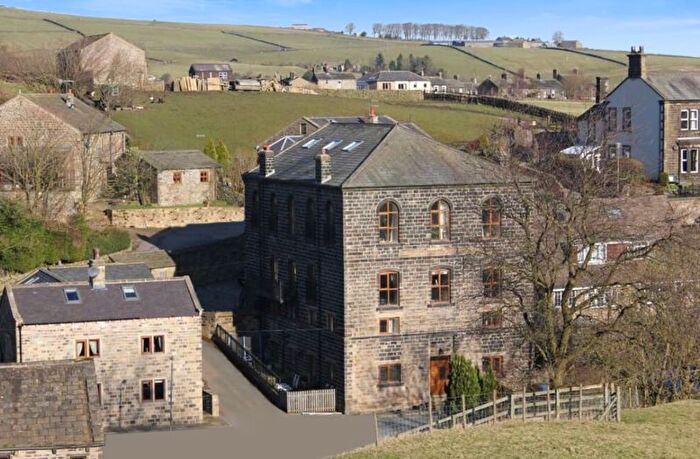 2 Bedroom Flat For Sale In Ickornshaw Cowling, Keighley, BD22