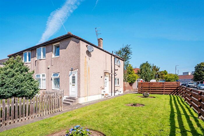 3 Bedroom Flat For Sale In Ashcroft Drive, Glasgow, G44