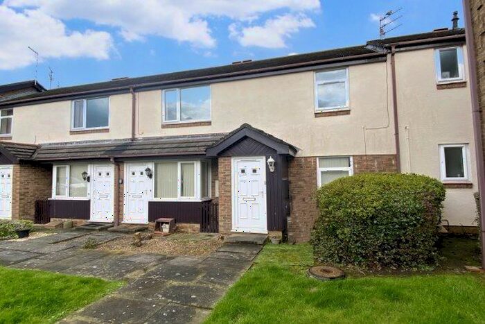 2 Bedroom Flat To Rent In Sandown, Whitley Bay, NE25