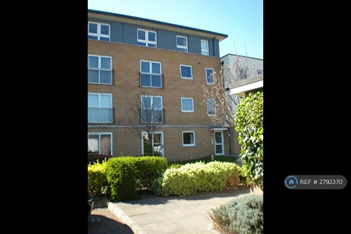 1 Bedroom Flat To Rent In Kenway, Southend-On-Sea, SS2