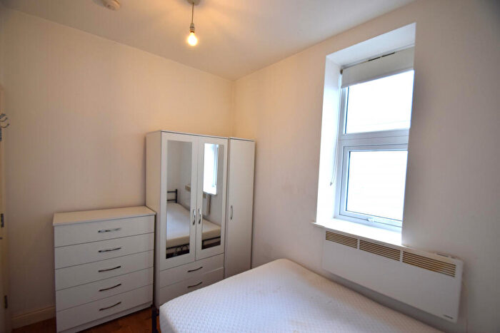 1 Bedroom Flat To Rent In Baxter Avenue, Southend-on-sea, SS2