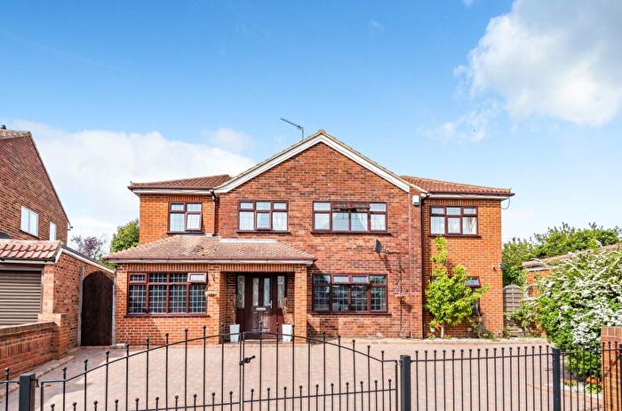 6 Bedroom Detached House For Sale In Rudland Road, Bexleyheath, DA7