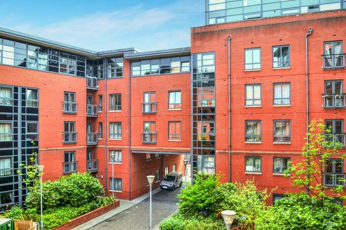 1 Bedroom Flat To Rent In Lake House, Ellesmere Street, Castlefield, Manchester, M15