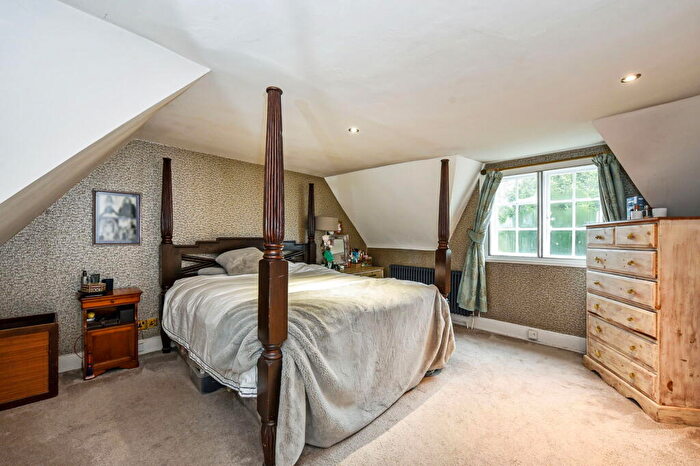 4 Bedroom Detached House For Sale In Bramdean Cottage, Bramdean, Alresford, SO24