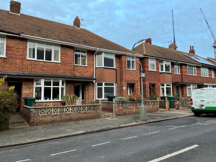3 Bedroom House To Rent In Sheridan Terrace, Hove, BN3