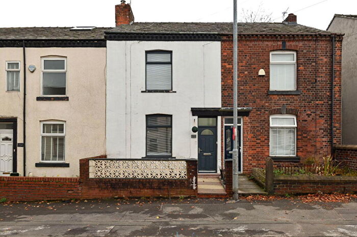 2 Bedroom Terraced House For Sale In New Street, Blackrod, Greater Manchester, BL6