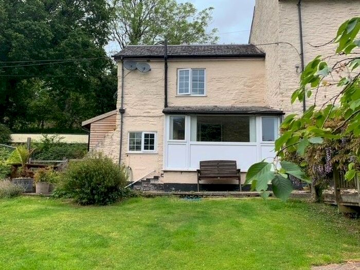 1 Bedroom Cottage To Rent In Notter, Saltash, PL12