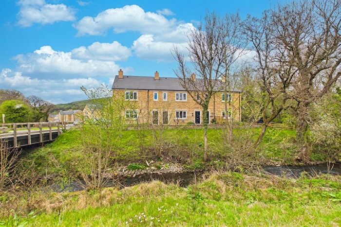 2 Bedroom Flat For Sale In Hadfield Drive, Chinley, SK23