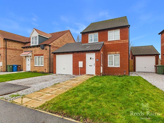 3 Bedroom Detached House For Sale In Manning Drive, Hull, East Yorkshire, HU6