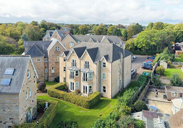 2 Bedroom Flat For Sale In Kenwood Court, Tarascon, S7