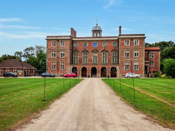 2 Bedroom Apartment To Rent In East Wing, Top Street, Appleby Magna, DE12