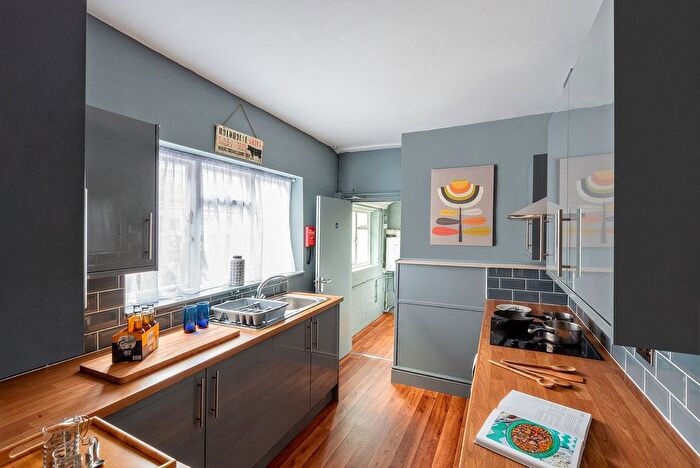 5 Bedroom Terraced House For Sale In Middle Street, Worcester, Worcestershire, WR1