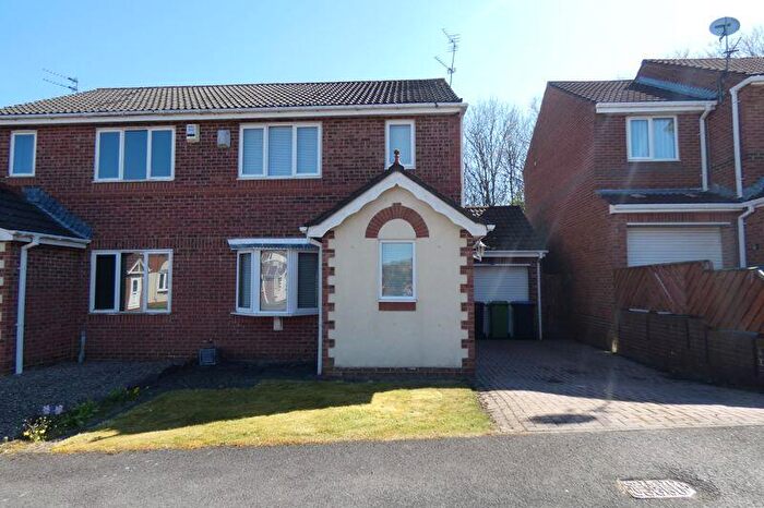 3 Bedroom Semi-Detached House For Sale In Cragside Close, Spennymoor, DL16
