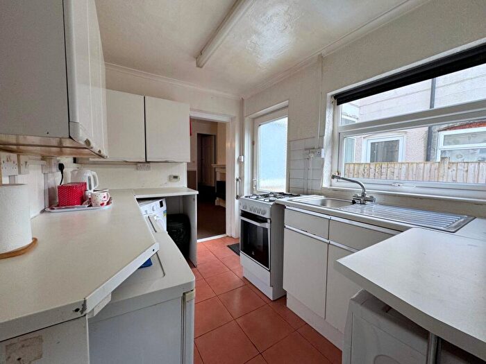 3 Bedroom Terraced House For Sale In Bearwood Hill Road, Winshill, Burton-on-Trent, DE15