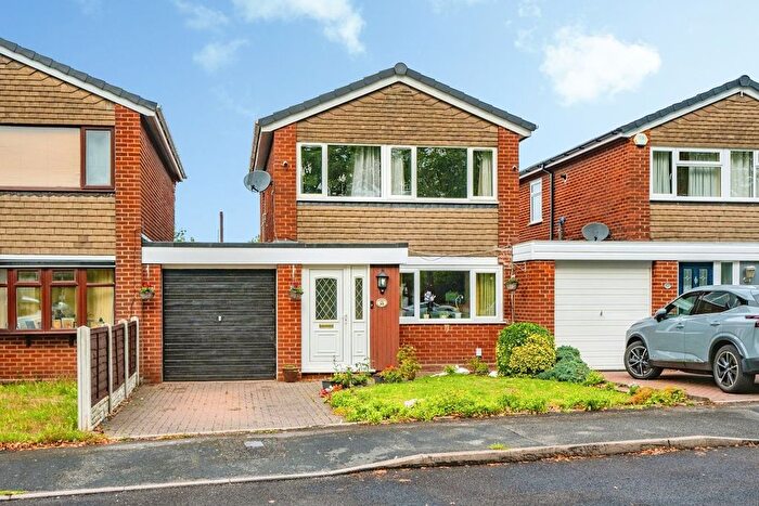 3 Bedroom Detached House For Sale In Park Hall Close, Rugeley, WS15