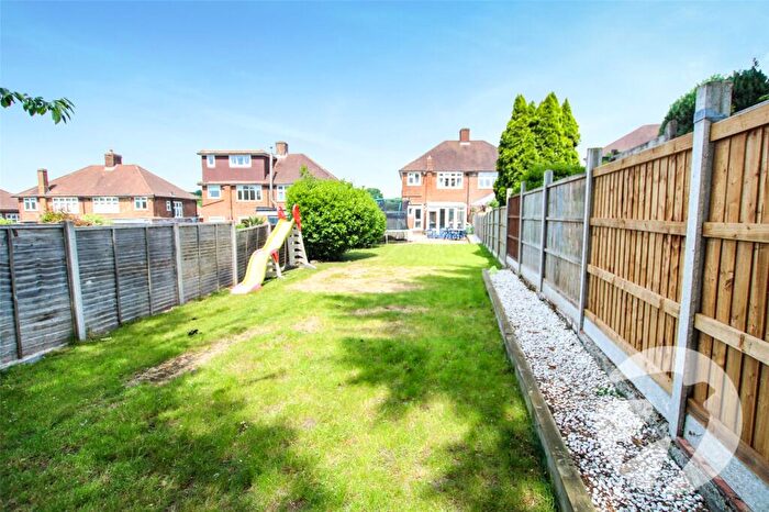 3 Bedroom Semi-Detached House For Sale In West Hallowes, London, SE9