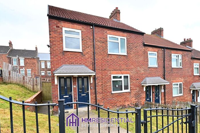 2 Bedroom Flat To Rent In Bilbrough Gardens, Benwell, Newcastle Upon Tyne, NE4