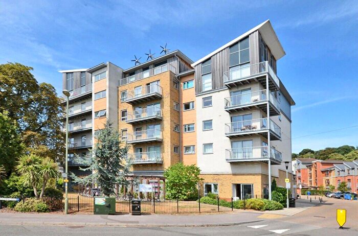2 Bedroom Apartment To Rent In Coombe Way, Farnborough, Hampshire, GU14
