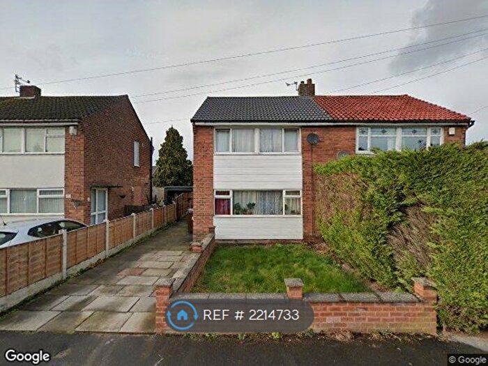 3 Bedroom Semi-Detached House To Rent In Gilda Road, Manchester, M28